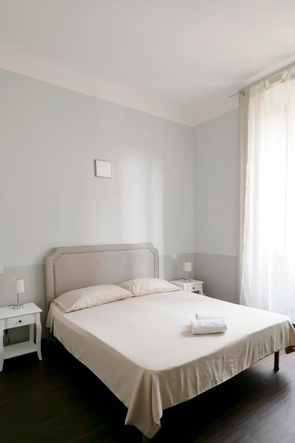Dm69 - Termini Monti Crossroads Hotel Рим Екстериор снимка