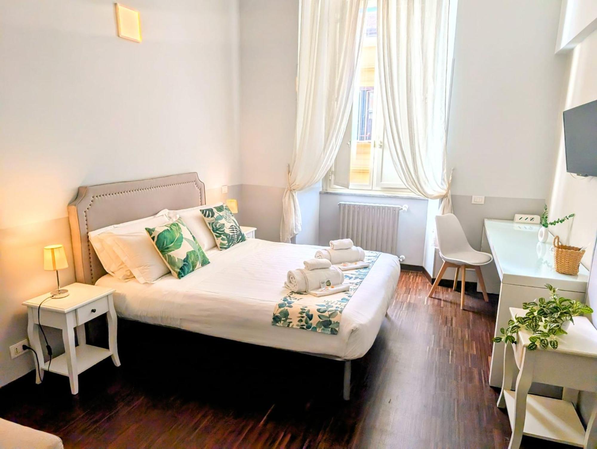 Dm69 - Termini Monti Crossroads Hotel Рим Екстериор снимка